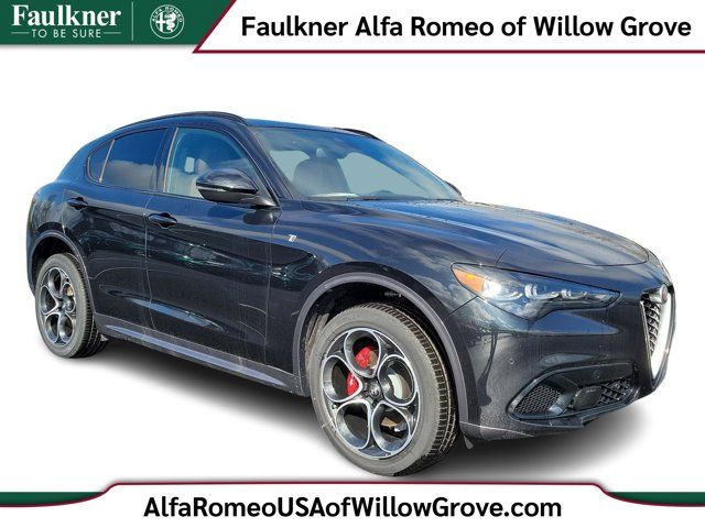 2024 Alfa Romeo Stelvio Ti