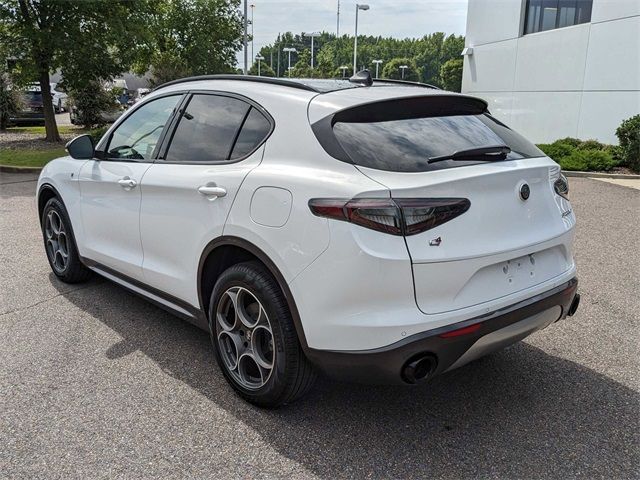 2024 Alfa Romeo Stelvio Ti