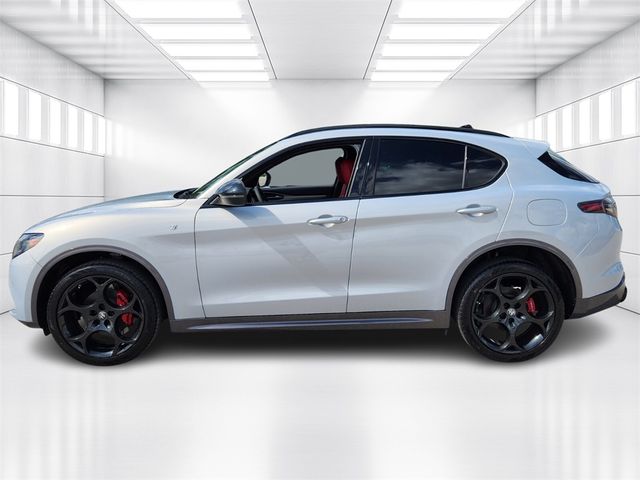 2024 Alfa Romeo Stelvio Ti