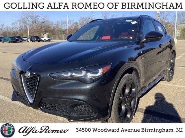 2024 Alfa Romeo Stelvio Ti