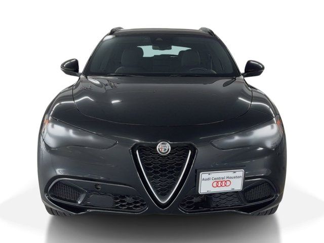 2024 Alfa Romeo Stelvio Ti