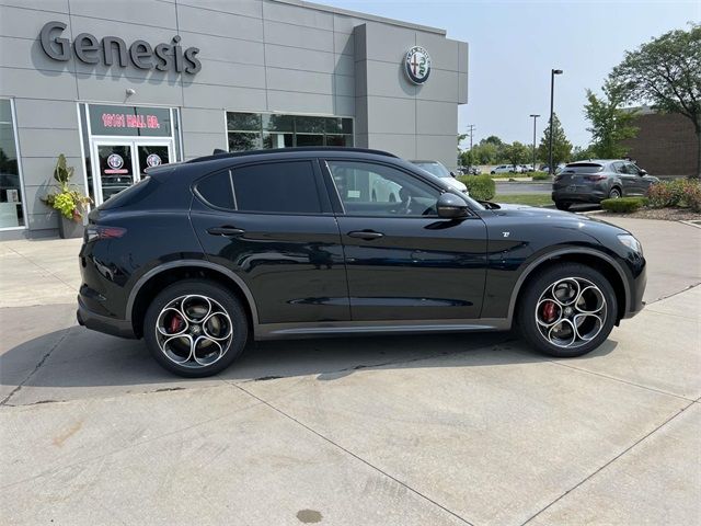 2024 Alfa Romeo Stelvio Ti