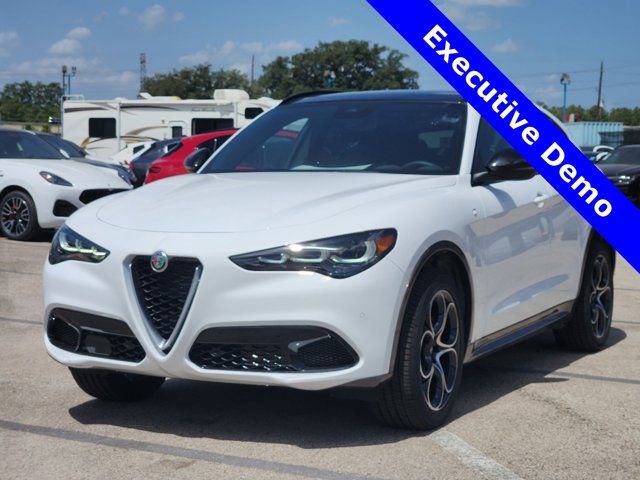 2024 Alfa Romeo Stelvio Ti