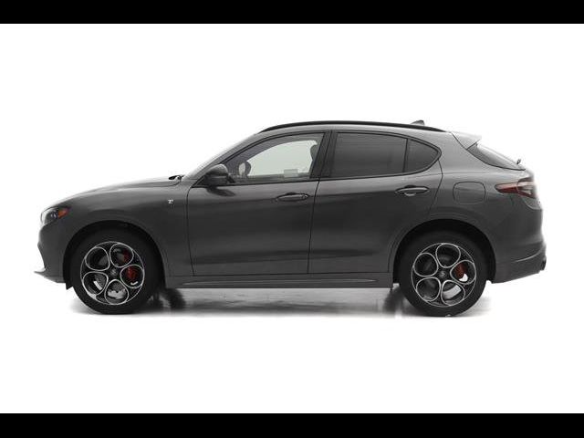 2024 Alfa Romeo Stelvio Ti