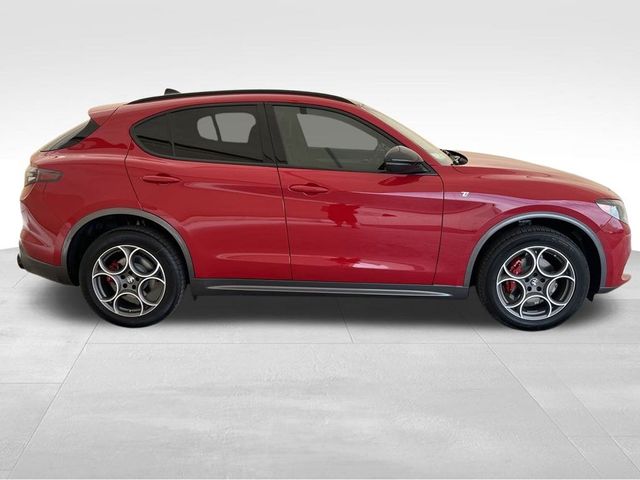 2024 Alfa Romeo Stelvio Ti