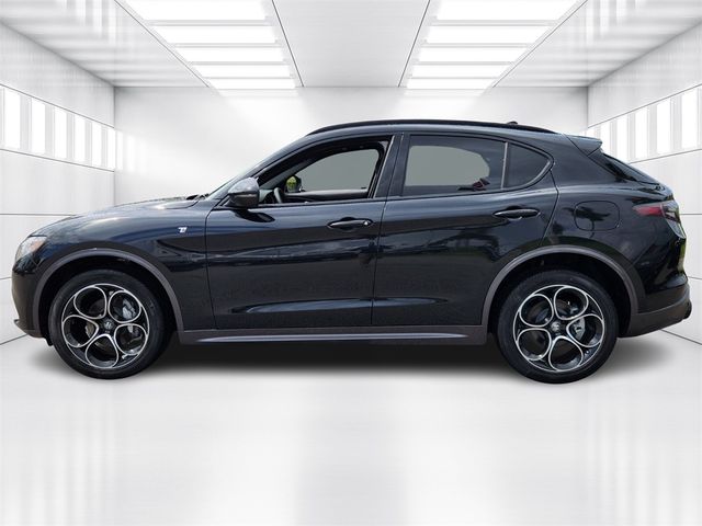 2024 Alfa Romeo Stelvio Ti