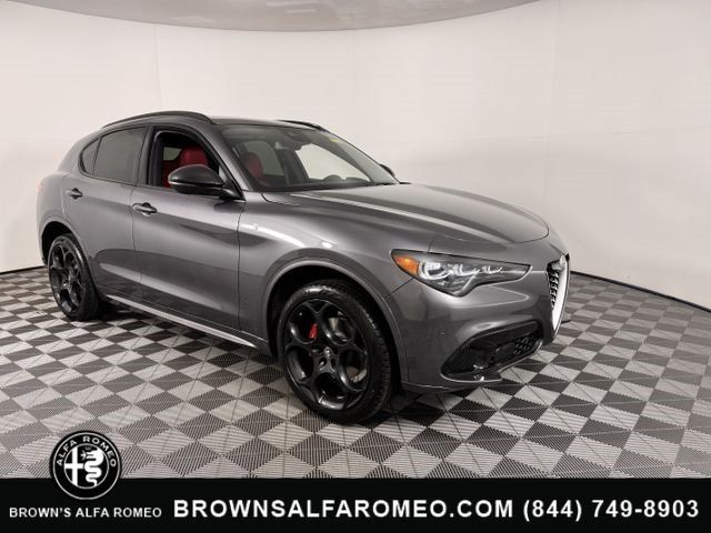 2024 Alfa Romeo Stelvio Ti