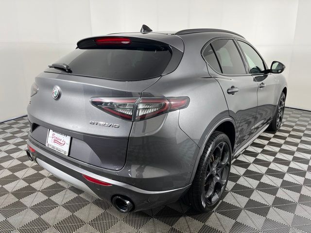 2024 Alfa Romeo Stelvio Ti