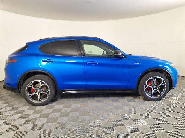 2024 Alfa Romeo Stelvio Veloce