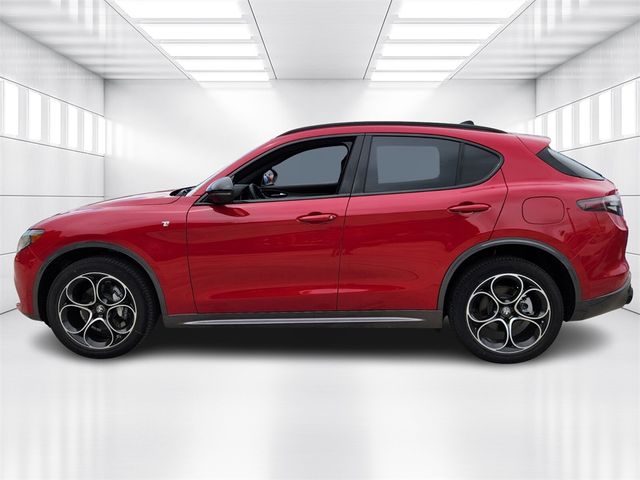 2024 Alfa Romeo Stelvio Ti