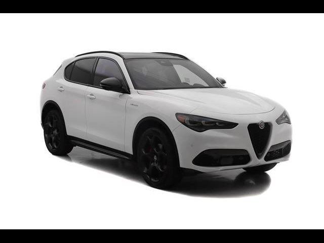 2024 Alfa Romeo Stelvio Veloce