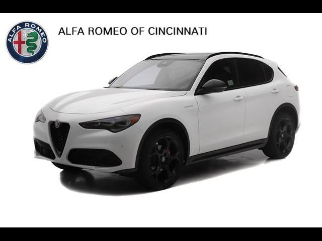 2024 Alfa Romeo Stelvio Veloce