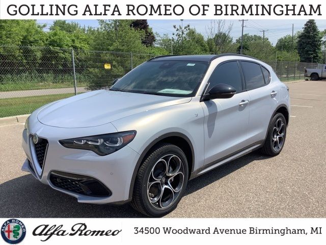 2024 Alfa Romeo Stelvio Ti