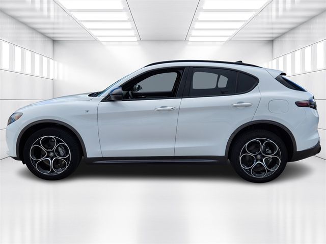 2024 Alfa Romeo Stelvio Ti