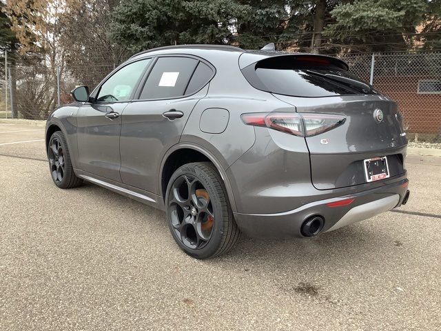 2024 Alfa Romeo Stelvio Ti