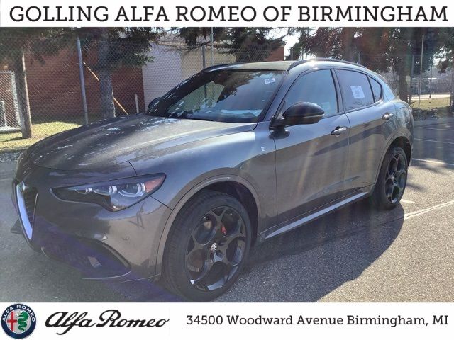 2024 Alfa Romeo Stelvio Ti