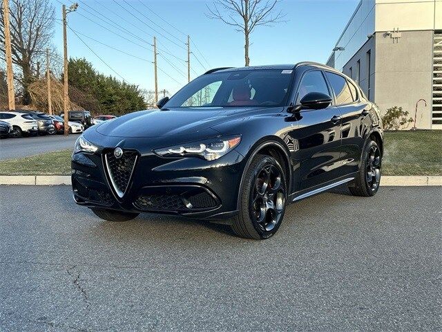 2024 Alfa Romeo Stelvio Ti