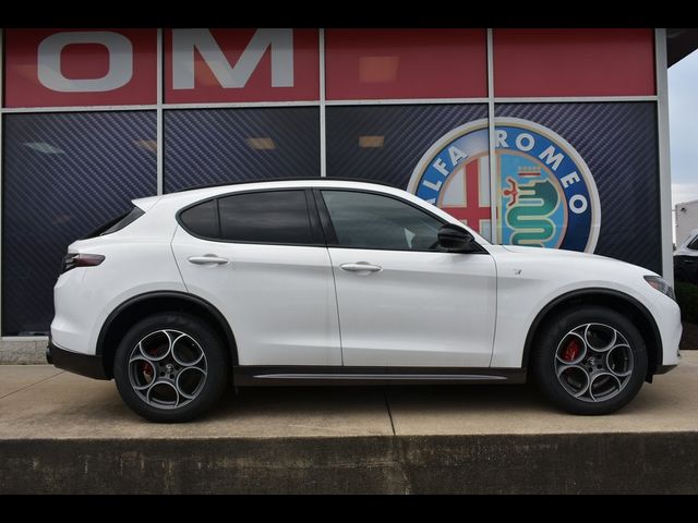 2024 Alfa Romeo Stelvio Ti