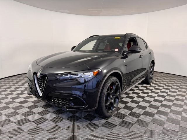 2024 Alfa Romeo Stelvio Ti