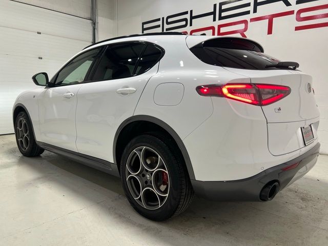 2024 Alfa Romeo Stelvio Ti