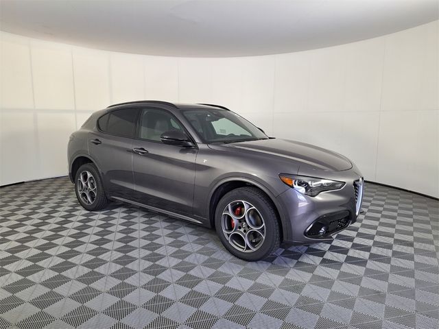 2024 Alfa Romeo Stelvio Ti