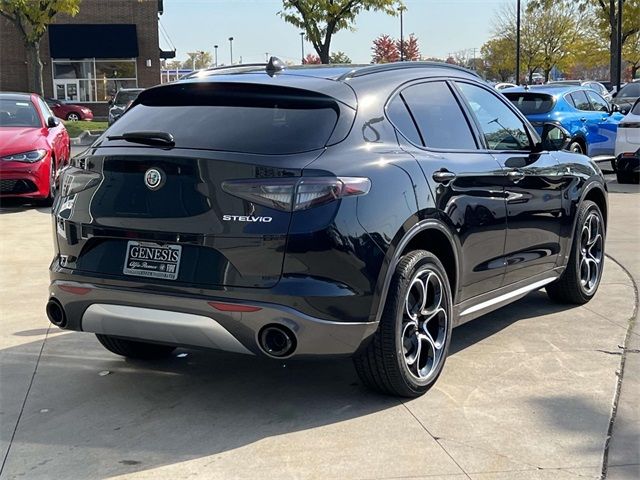 2024 Alfa Romeo Stelvio Ti