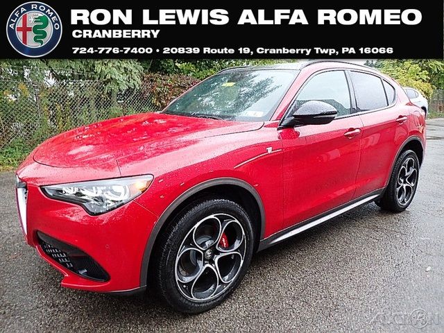 2024 Alfa Romeo Stelvio Ti