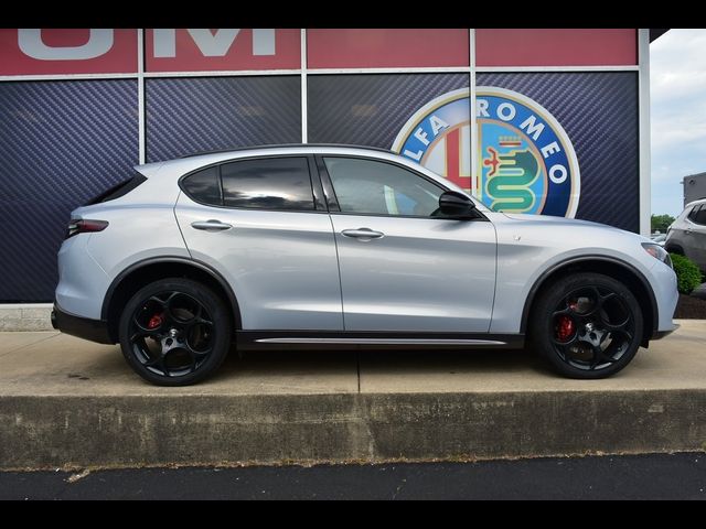 2024 Alfa Romeo Stelvio Ti