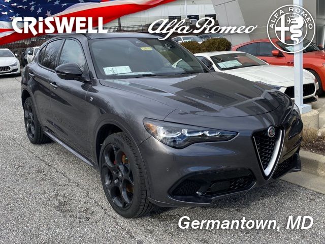 2024 Alfa Romeo Stelvio Ti