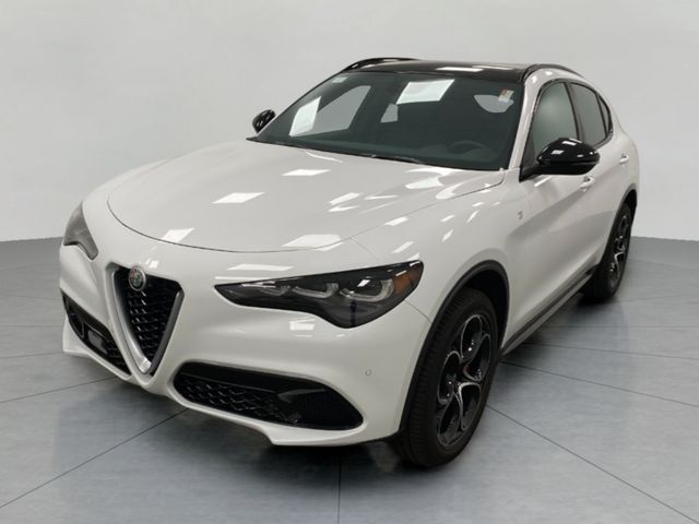 2024 Alfa Romeo Stelvio Ti