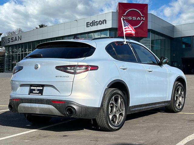 2024 Alfa Romeo Stelvio Ti