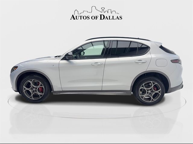 2024 Alfa Romeo Stelvio Ti