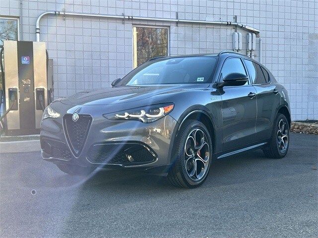 2024 Alfa Romeo Stelvio Veloce