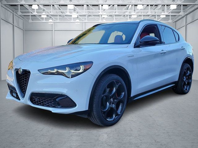 2024 Alfa Romeo Stelvio Veloce