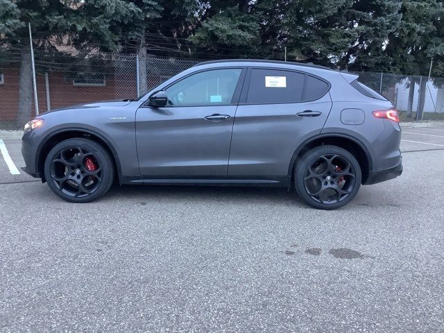 2024 Alfa Romeo Stelvio Veloce