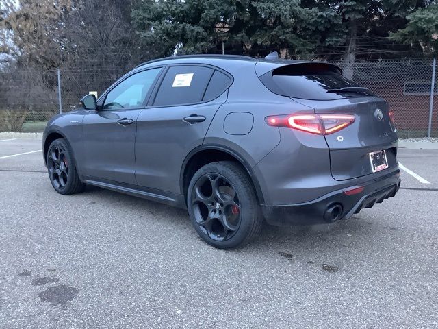 2024 Alfa Romeo Stelvio Veloce