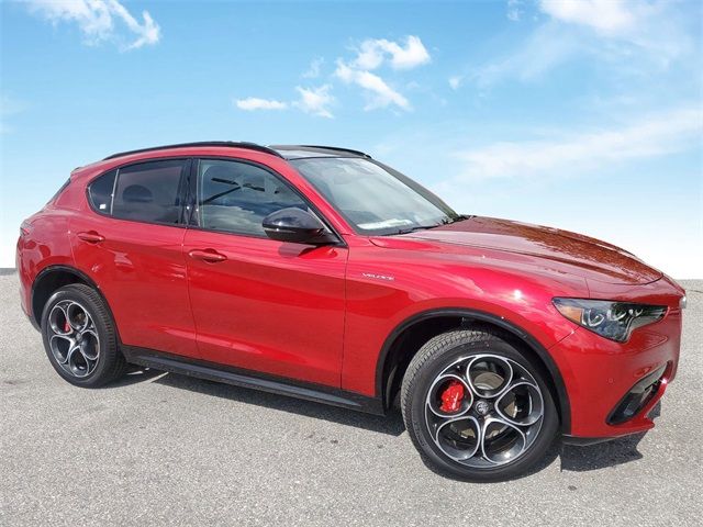 2024 Alfa Romeo Stelvio Veloce