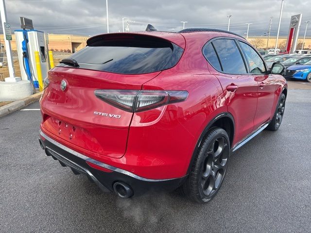 2024 Alfa Romeo Stelvio Veloce