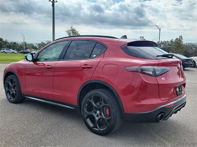 2024 Alfa Romeo Stelvio Veloce