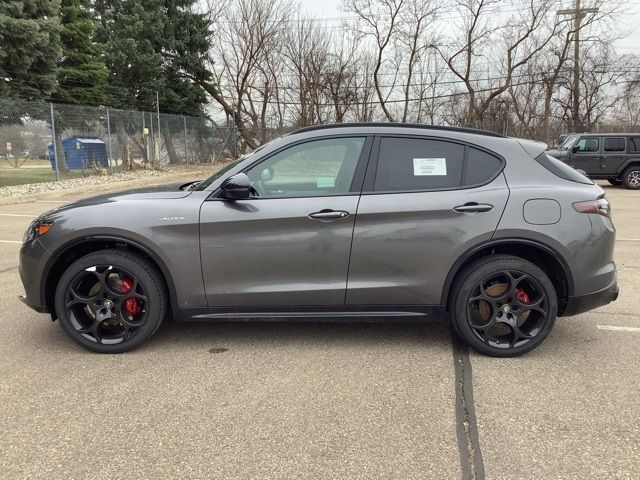 2024 Alfa Romeo Stelvio Veloce