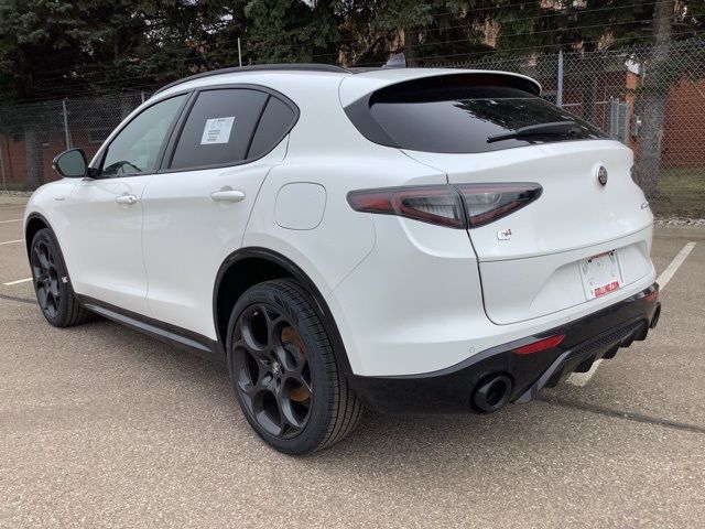 2024 Alfa Romeo Stelvio Veloce