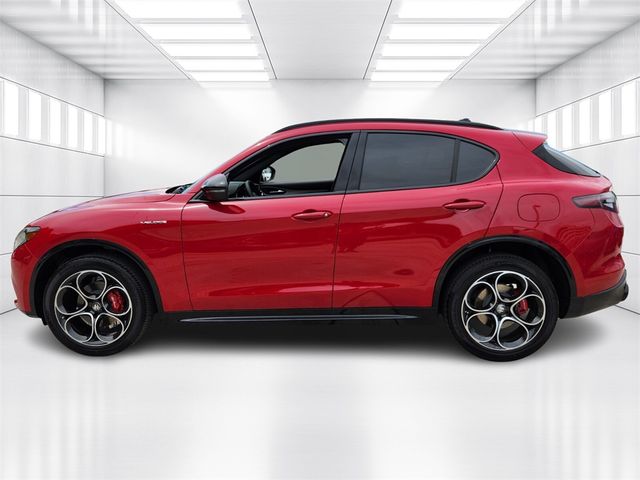 2024 Alfa Romeo Stelvio Veloce