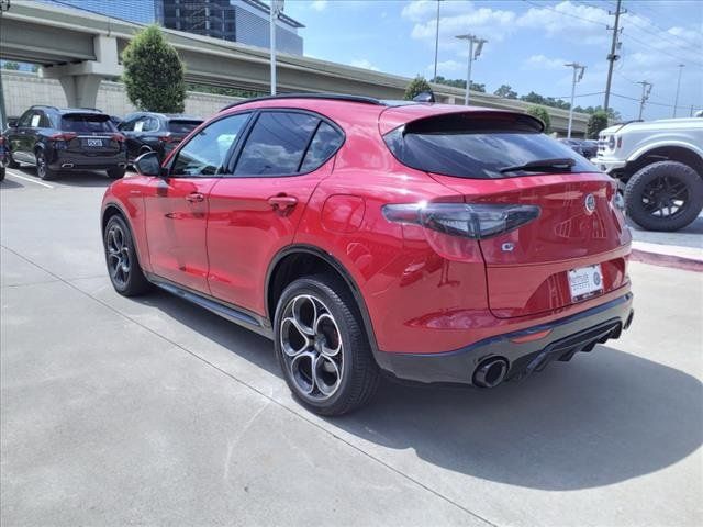 2024 Alfa Romeo Stelvio Veloce