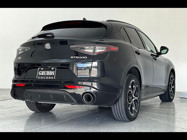 2024 Alfa Romeo Stelvio Veloce