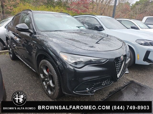 2024 Alfa Romeo Stelvio Veloce