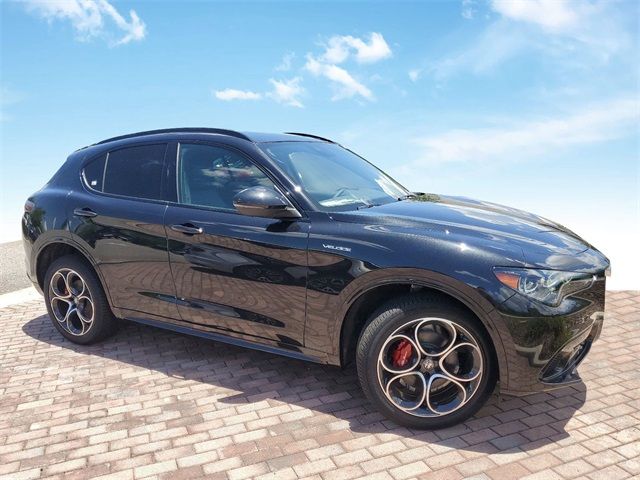 2024 Alfa Romeo Stelvio Veloce