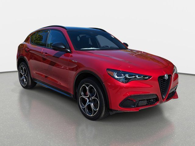 2024 Alfa Romeo Stelvio Veloce