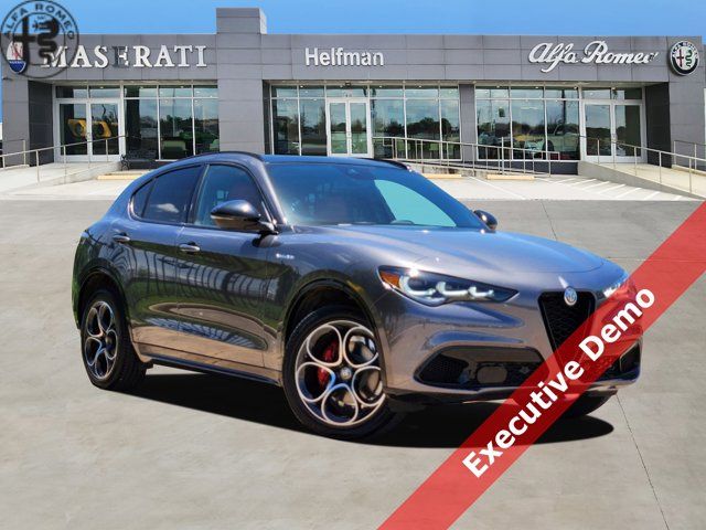 2024 Alfa Romeo Stelvio Veloce