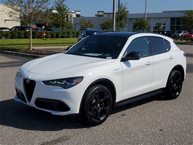 2024 Alfa Romeo Stelvio Veloce