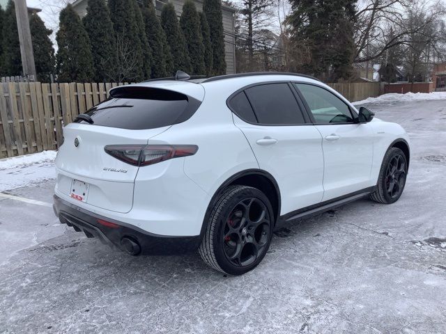 2024 Alfa Romeo Stelvio Veloce